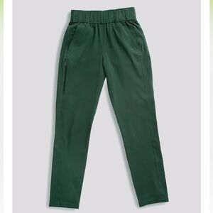 Alder Apparel green open air pant (size 2x, 28” inseam), great condition